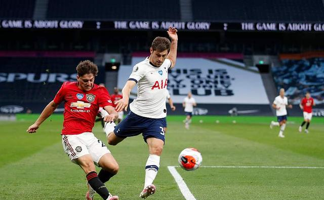 九游-詹姆斯关键节点比分优势明显，曼联带队取胜！的简单介绍